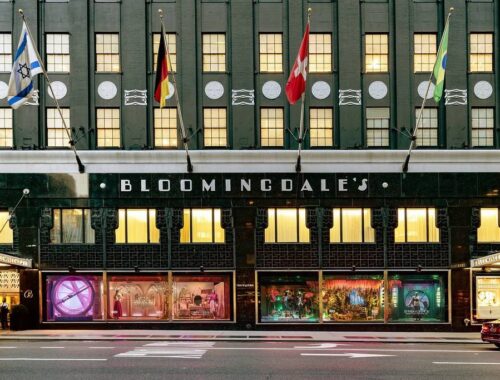 Bloomingdales Holiday Window Unveil
