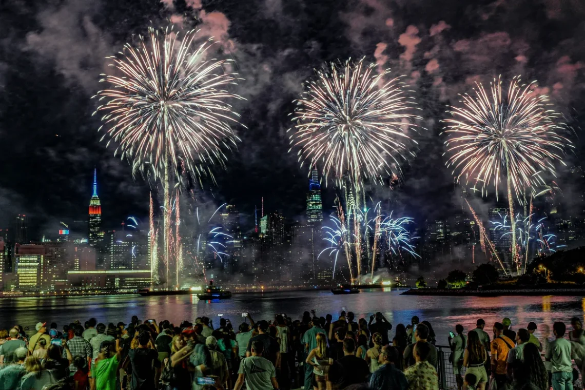 Macys's Fireworks Show #MACYSFIREWORKS