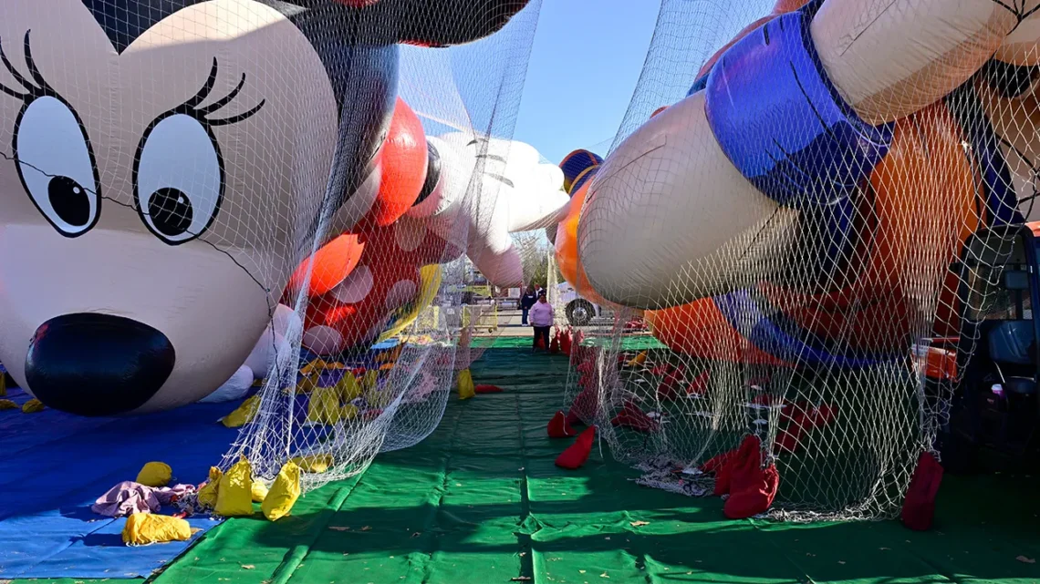 Macy's Thanksgiving Parade Balloon Inflation