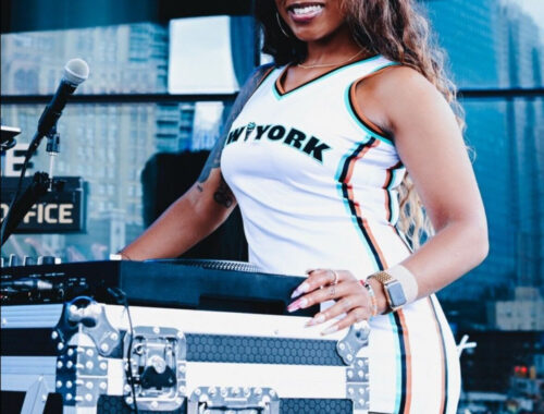 NEW YORK LIBERTY EDITION FREE FRIDAY NIGHTS