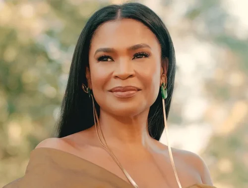 Estée Lauder NEW Double Wear Foundation Sampling Event & Meet Nia Long