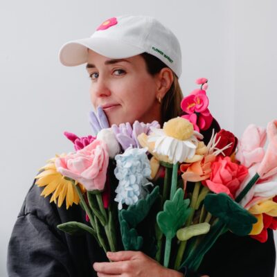 CJ HENDRY'S FLOWER MARKET RETURNS TO ROCKEFELLER CENTER